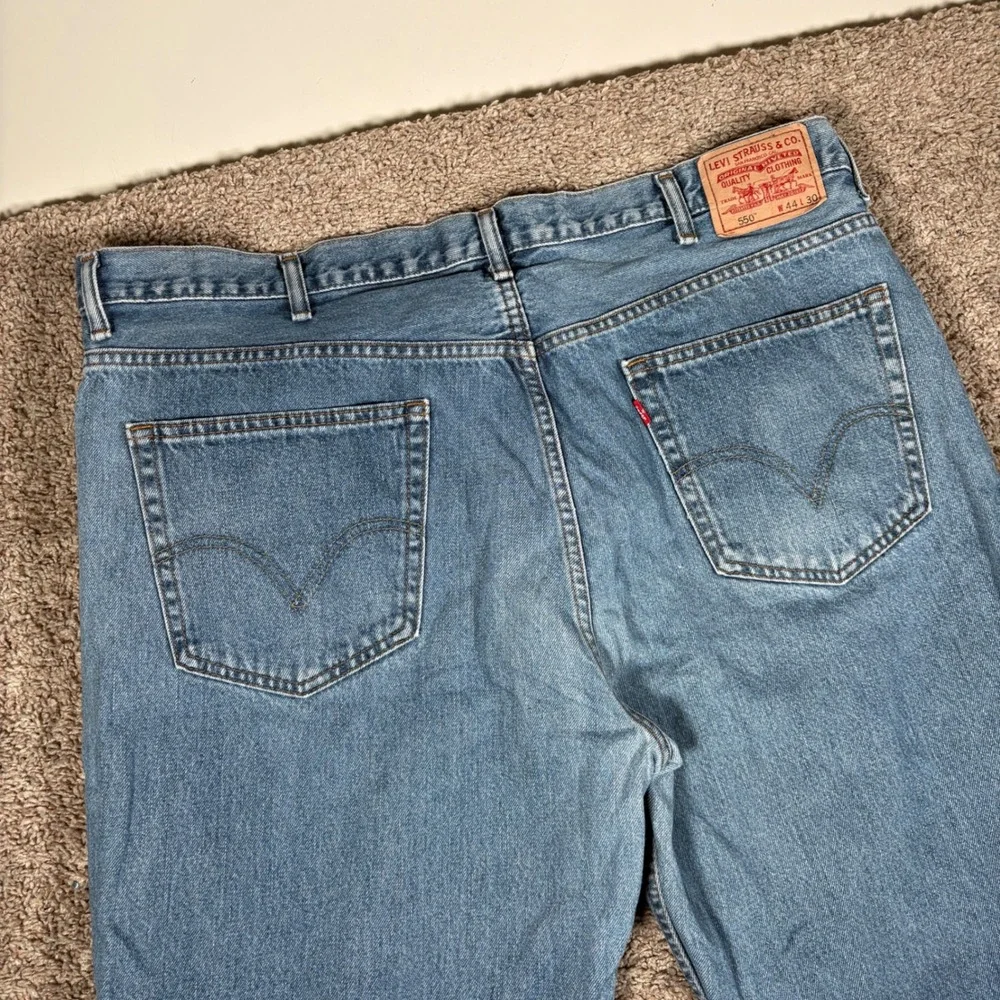 Levis 550 Relaxed Fit Jeans‎ Mens 44x30 (Fits 42x30) Tapered Leg Denim